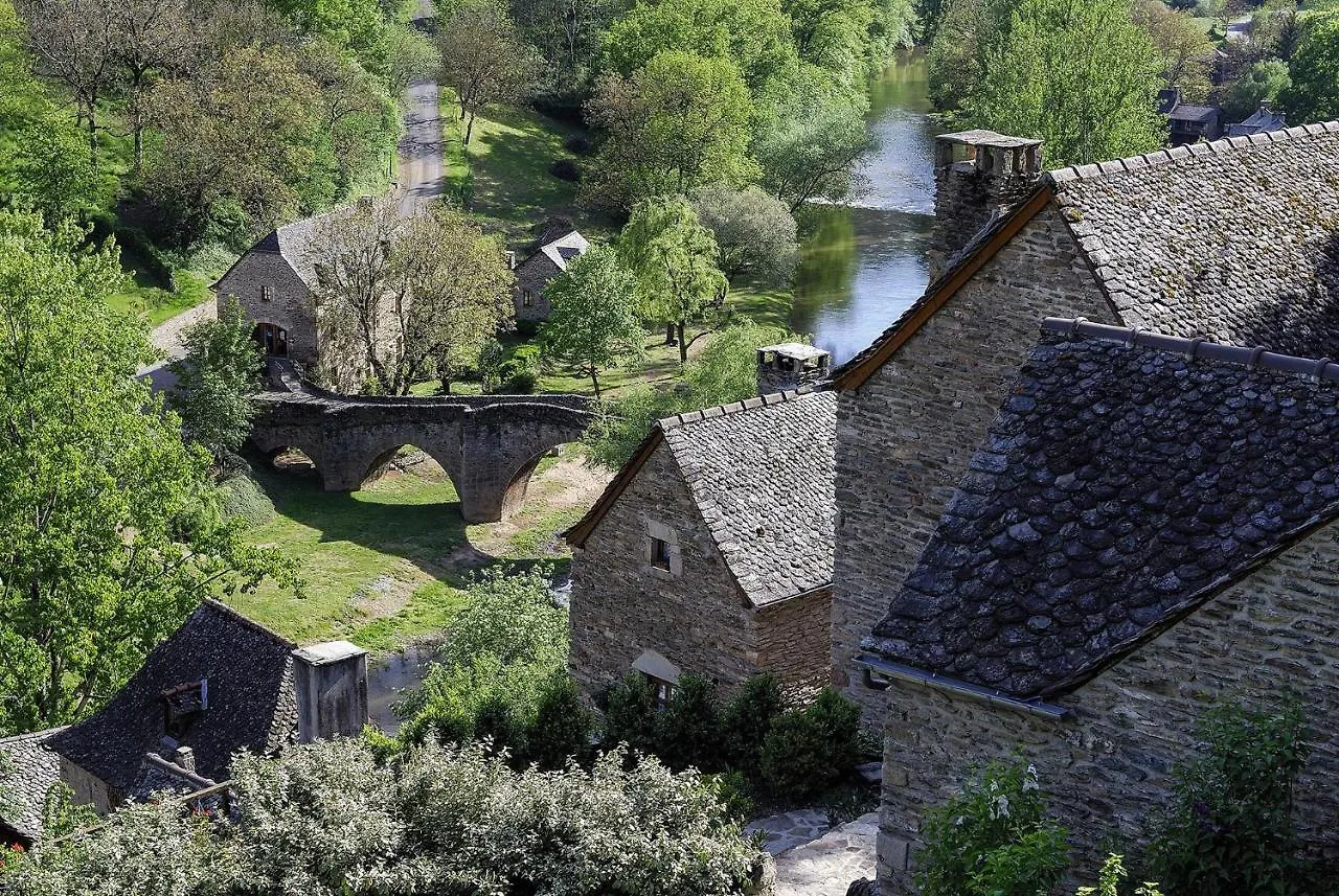 Gite de la Cascade Salles-la-Source 0*,  France